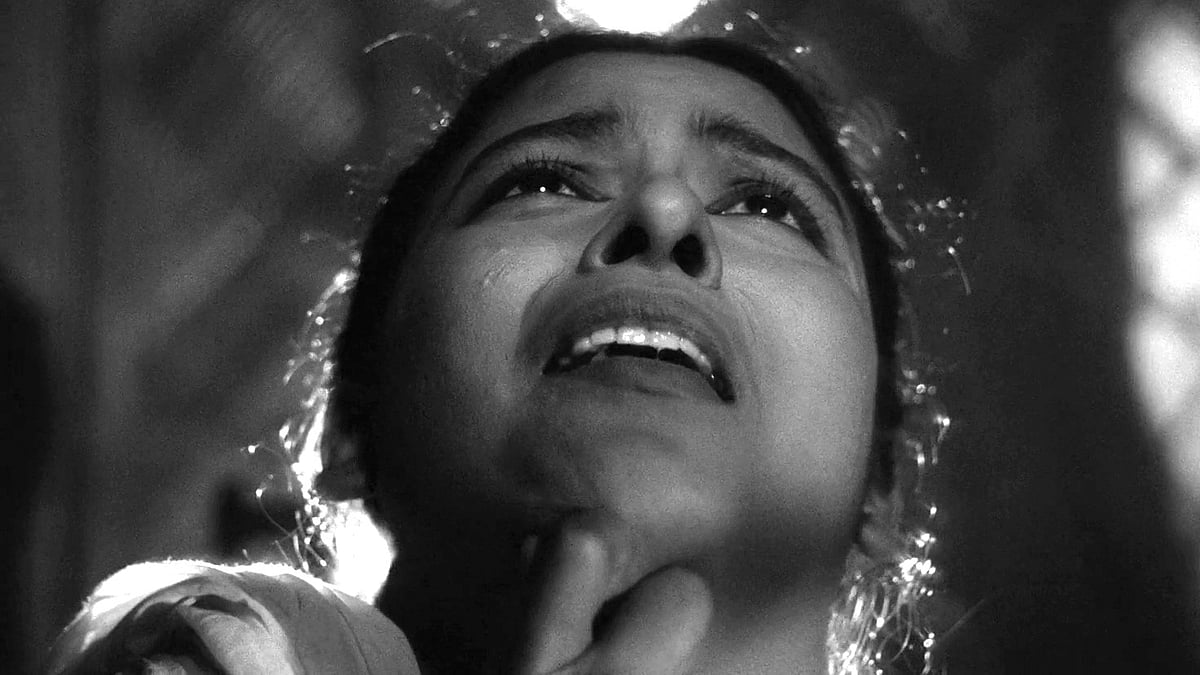 Meghe Dhaka Tara Still - IMDB