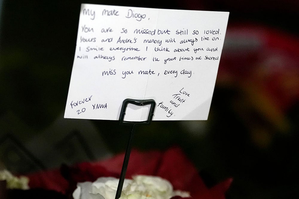 Trent Alexander-Arnold Tribute Diogo Jota