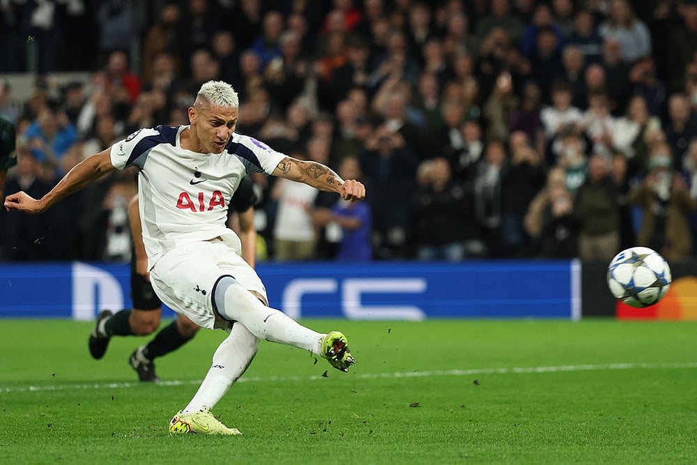 UEFA champions League 2025-26 soccer Tottenham vs FC Copenhagen_Richarlison 