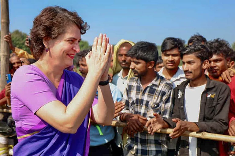 Priyanka Says Free And Fair Polls Will ‘Uproot’ NDA In Bihar - | Photo: @INCIndia/X via PTI