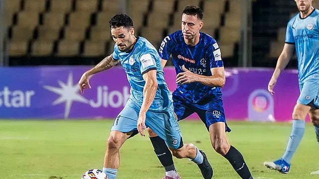 Mumbai City FC 1-0 Kerala Blasters Highlights, AIFF Super Cup 2025: Islanders Leave It Late To Beat 10-Man Tuskers