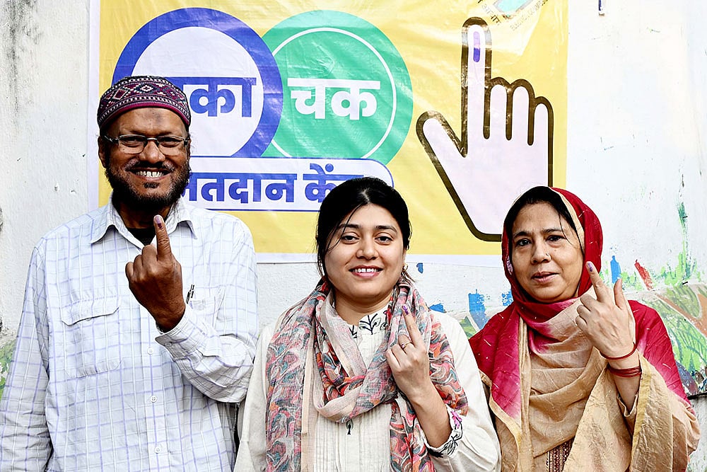 Bihar Elections: First phase of polling in Patna