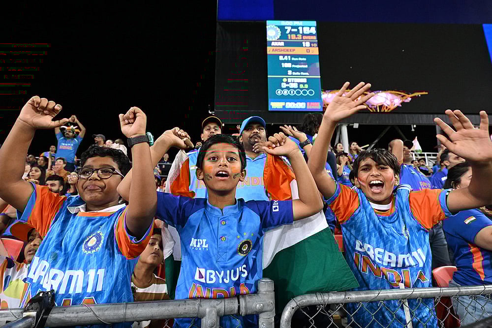 India vs Australia 4th t20 cricket-team india fans