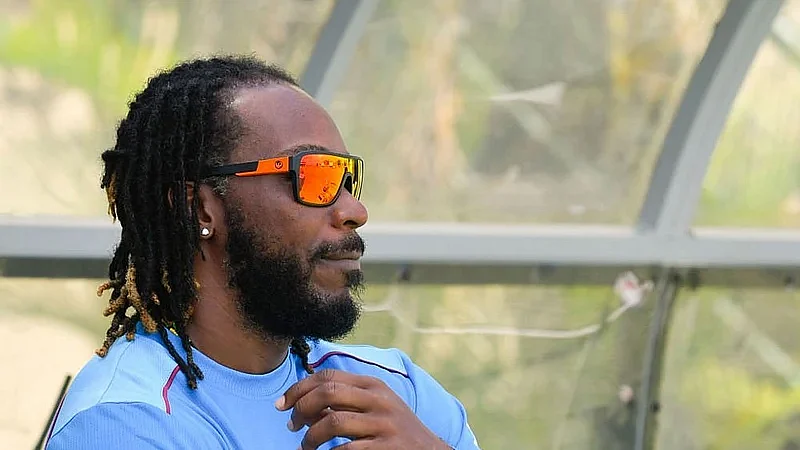 Indian Heaven Premier League Scam Chris Gayle Stranded In Srinagar Hotel Amid Unpaid Dues Report