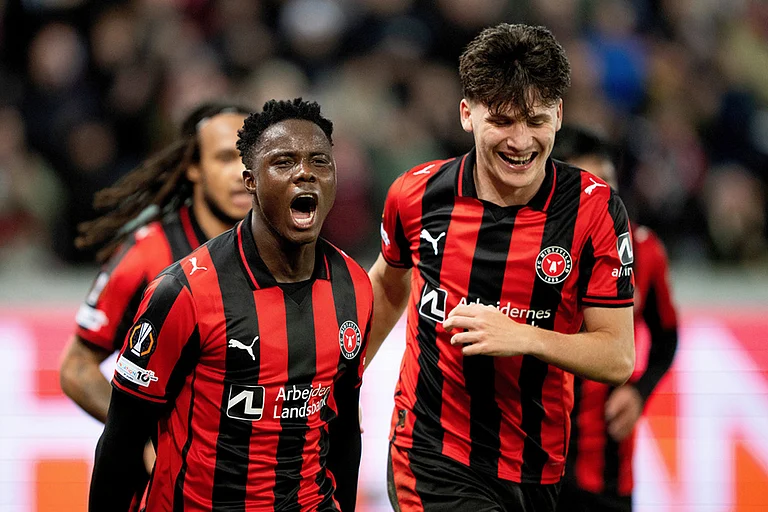 Midtjylland's Franculino Dju, left, together with Mikel Gogorza celebrate scoring their side's third goal of the game during the Europa League soccer match between FC Midtjylland and Celtic FC in Herning, Denmark. - | Photo: Bo Amstrup/Ritzau Scanpix via AP