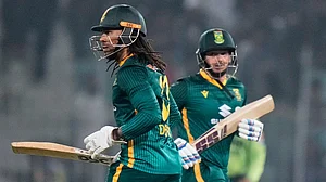 AP : South Africa beat Pakistan by eight wickets in the second ODI in Faisalabad.