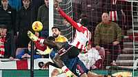 (Owen Humphreys/PA via AP) : Sunderland's Brian Brobbey scores their side's second goal of the game against Arsenal during the Premier League match, Saturday, Nov. 8, 2025, in, Sunderland, England.