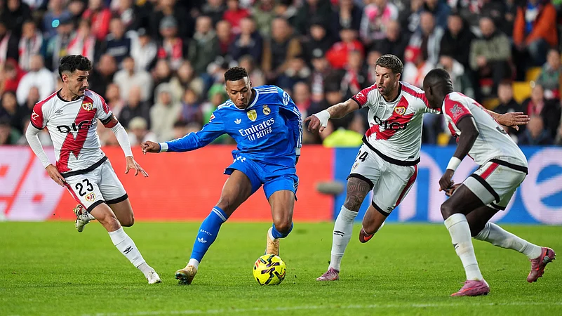 Rayo Vallecano vs Real Madrid match report Spanish La Liga 2025-26 matchday 12