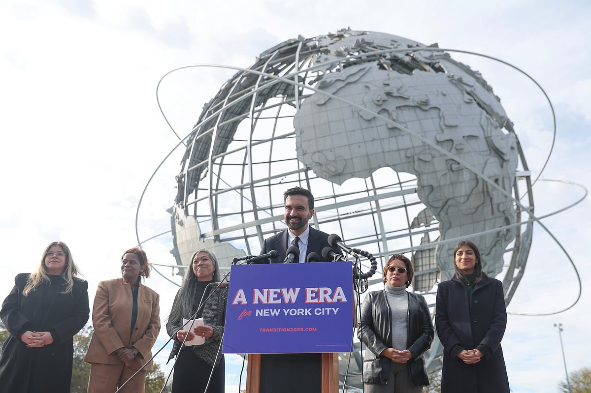New York City mayor-elect Zohran Mamdani, center, speaks in front of the Unisphere alongside his transition team, from left, Elana Leopold, Melanie Hartzog, Maria Torres-Springer, Grace Bonilla, and Lina Khan, in the Queens borough of New York, Wednesday, Nov. 5, 2025 - HEATHER KHALIFA