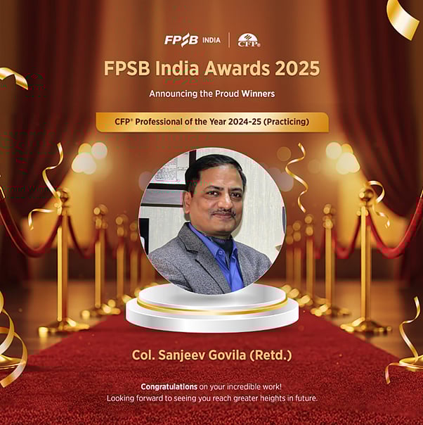Col (Retd.) Sanjeev Govila honoured as Indias No. 1 Financial Planner