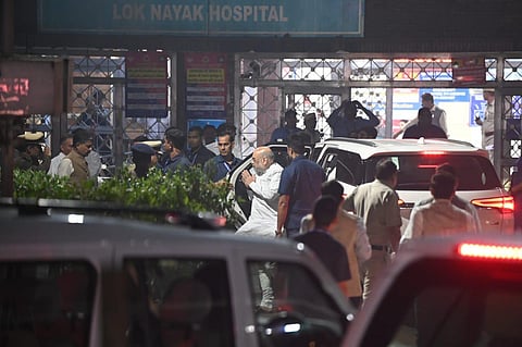 HMO Amit Shah at LNJP Hospital where injured blast victims have been taken 