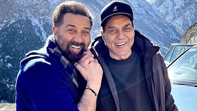 Sunny Deol's team shares Dharmendra's health update - Instagram/Dharmendra