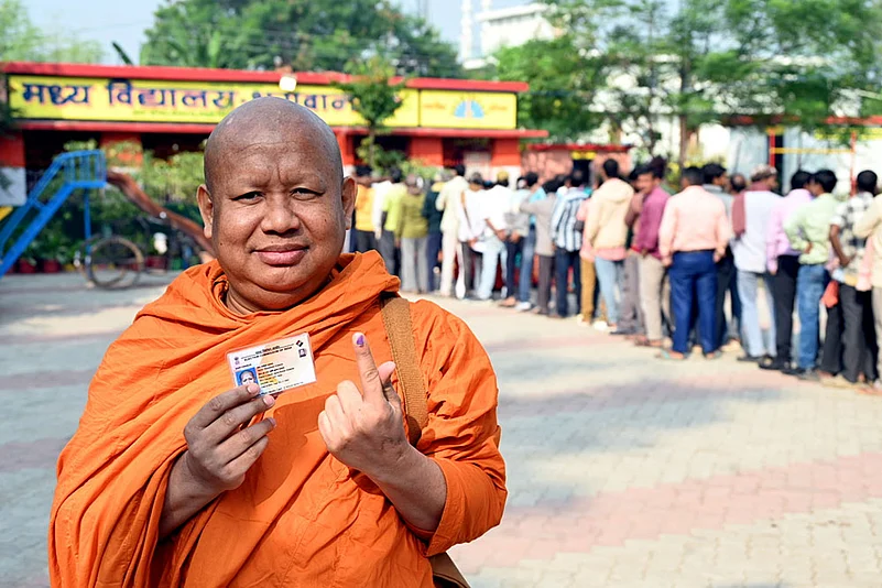 Bihar Election Phase II: 20 Districts, 122 Constituencies Go To Polls ...