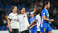 Sam Kerr celebrates her goal against St. Polten