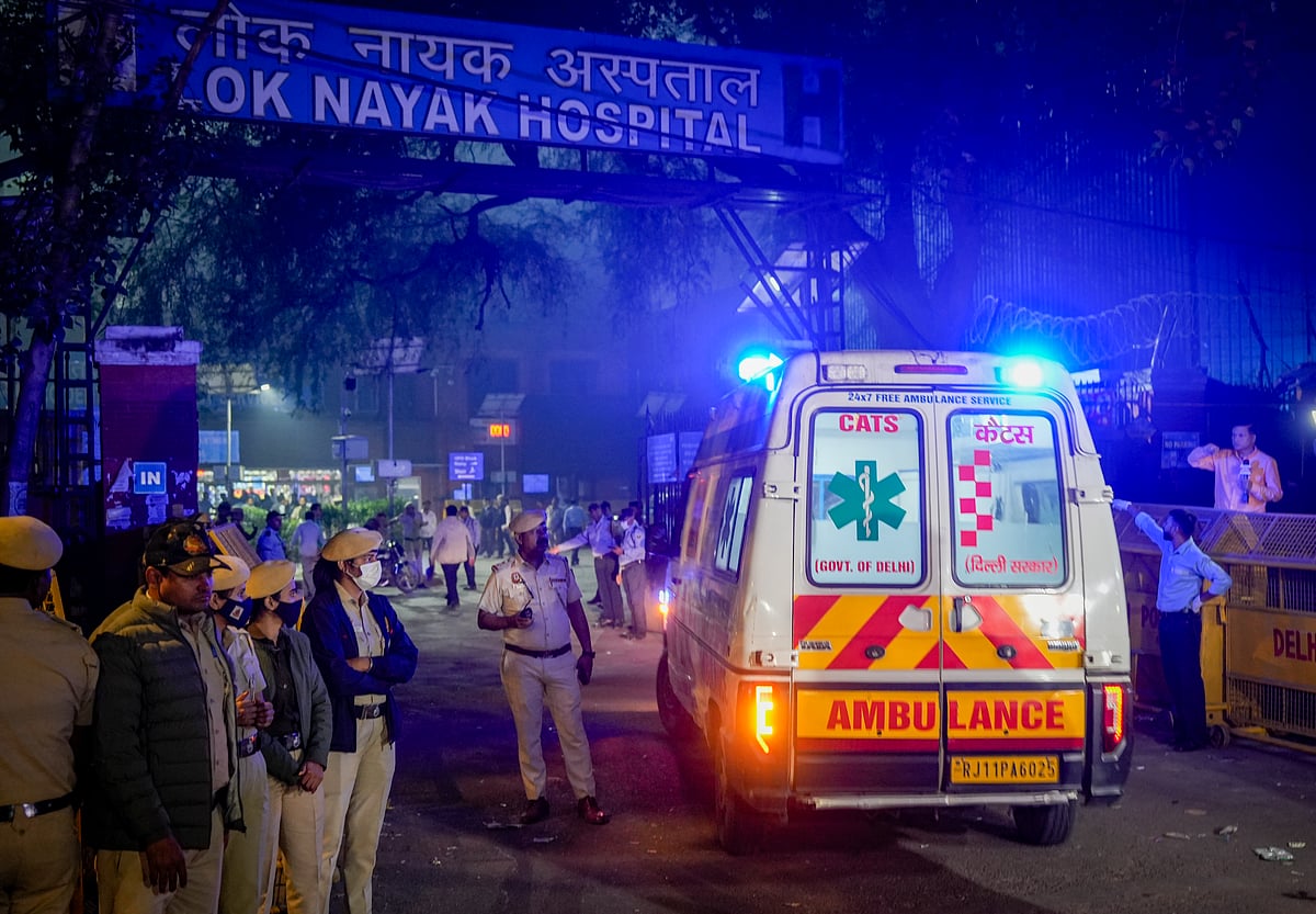 An ambulance arrives at the LNJP Hospital, where victims of the car blast that occurred near the Red Fort have been admitted, in New Delhi, Monday, Nov. 10, 2025.  - Atul Yadav