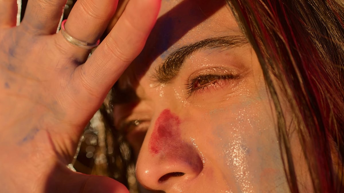 A still from The Girlfriend (2025)