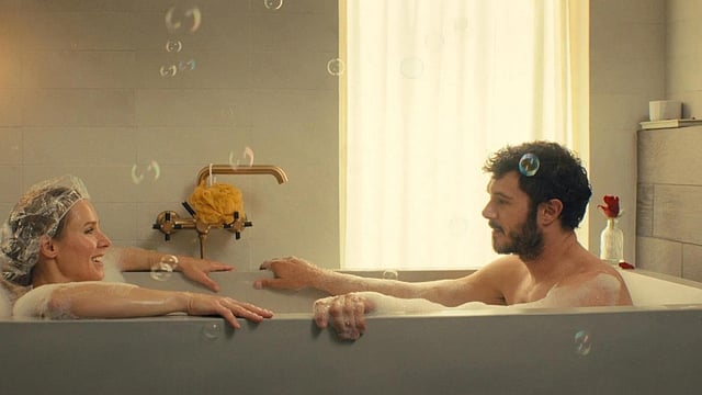 Nobody Wants This Season 2 Review | Chemistry meets Judaism 101