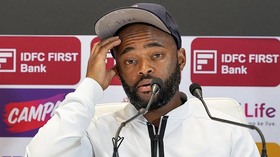| Photo: PTI/Swapan Mahapatra : South Africa's captain Temba Bavuma addresses a press conference on the eve of the first Test cricket match between India and South Africa, at Eden Gardens in Kolkata.