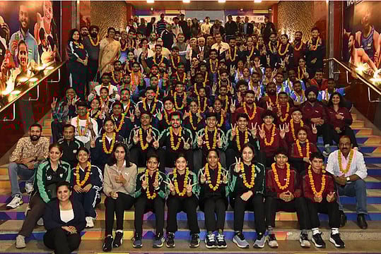 Tokyo Deaflympics 2025: Record Indian Contingent Given Warm Send-Off From Delhi