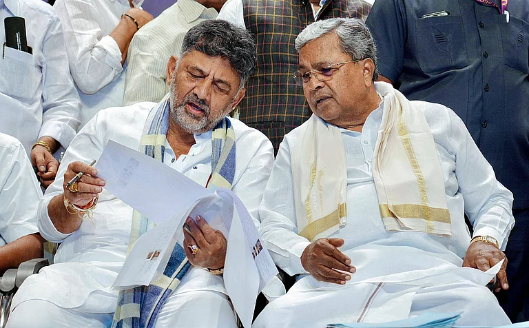 Karnataka CM Siddaramaiah and Deputy CM and KPCC president D.K. Shivakumar - IMAGO / ANI News