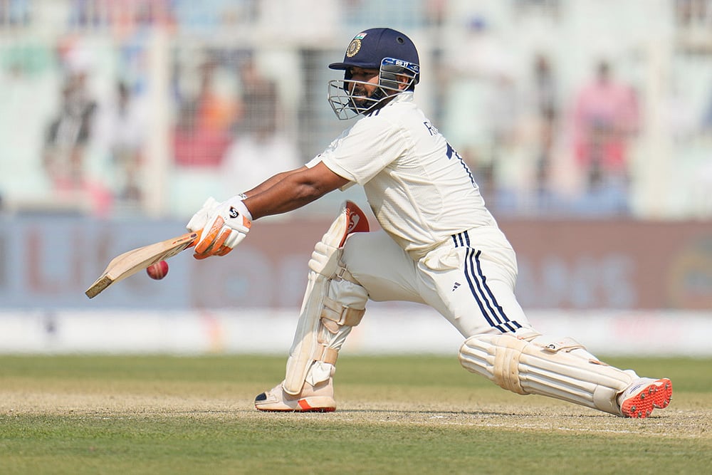 India Vs South Africa 1st Test Day 2 photos-Rishabh Pant