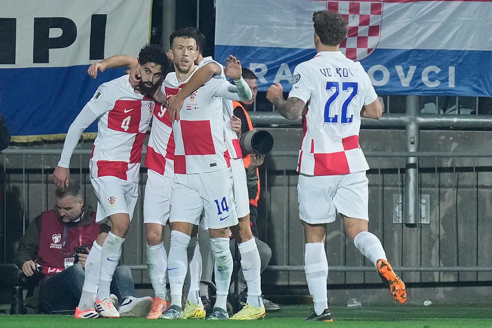 Croatia vs Faroe Islands World Cup Soccer European Qualifiers-Croatia players celebrate