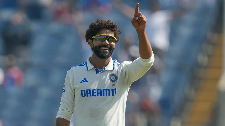 IND Vs NZ 3rd Test: Indian all-rounder Ravindra Jadeja celebrates a wicket. - AP/Rafiq Maqbool