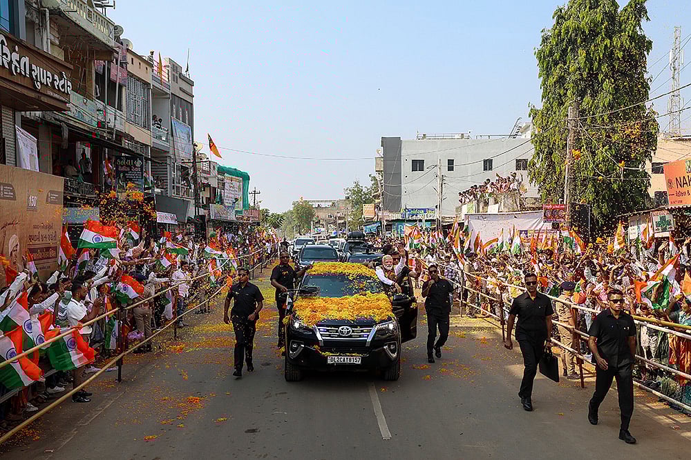 PM Modis roadshow in Gujarat