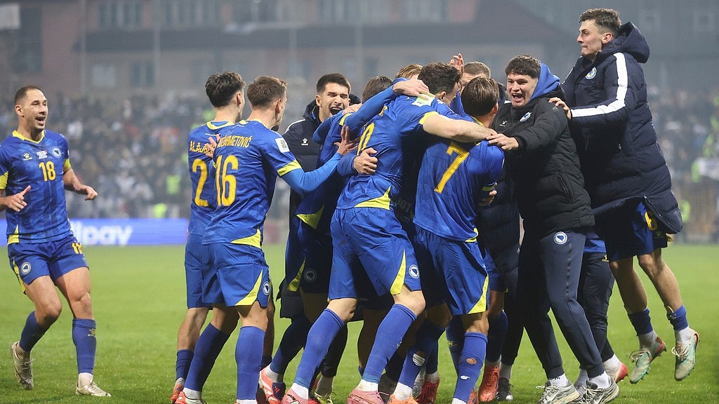 Bosnia-Herzegovina Vs Romania Highlights, FIFA World Cup Qualifiers: Haris Tabakovic, centre, celebrates with teammates after scoring his side's third goal. - Photo: AP