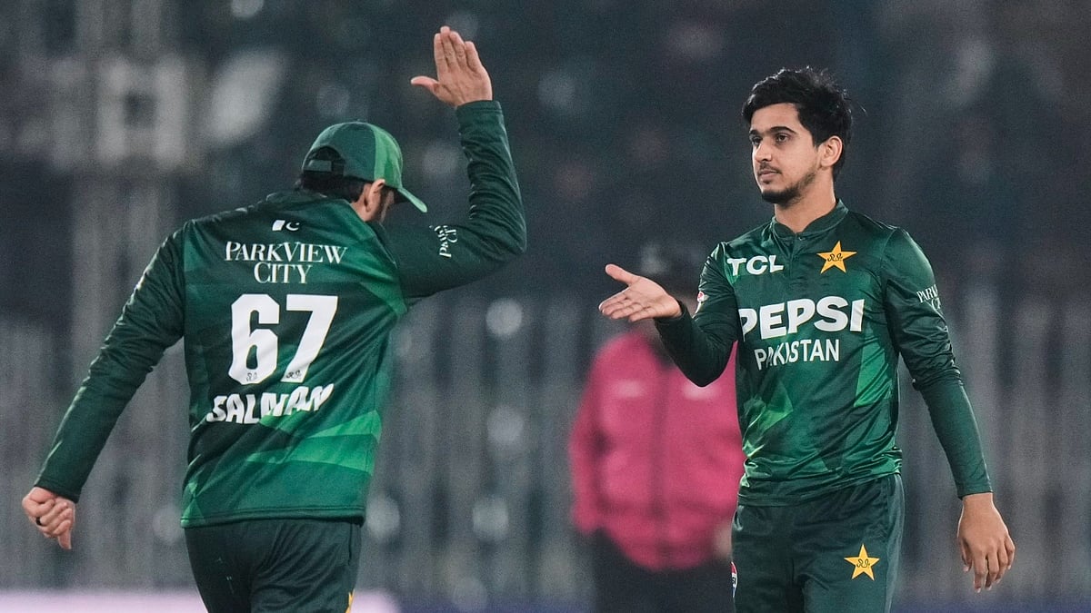 Pakistan Vs Sri Lanka Live Score, Tri Nation T20I Series 2025