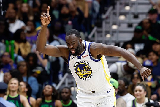NBA: Golden State Warriors Beat New Orleans Pelicans 124-106; Draymond Green Has Fan Confrontation