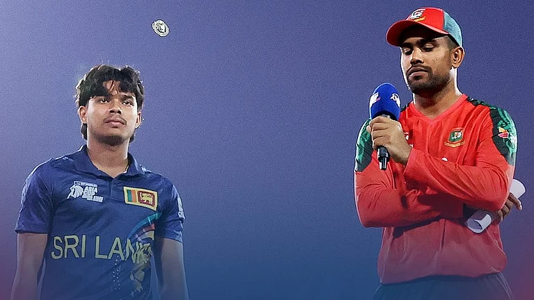Sri Lanka A's Dunith Wellalage and Bangladesh A's Akbar Ali during the toss for the ACC Asia Cup Rising Stars 2025 on November 19, 2025. - | Photo: X/ACCMedia1