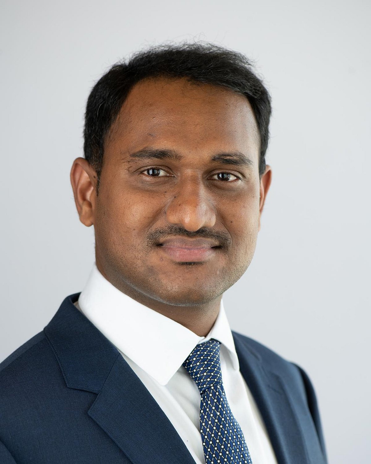 Dr. Venkata Ratna Kumar Rudravaram - null