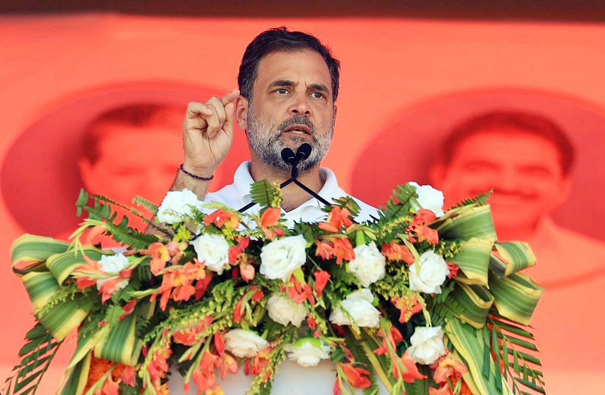 Rahul Gandhi holds a public meeting in Kishanganj Kishanganj, Nov 09 (ANI): Lok Sabha Leader of Opposition Rahul Gandhi speaks during a public meeting for the second and final phase of the Bihar assembly election, at Bahadurganj in Kishanganj on Sunday.  - IMAGO/ ANI News