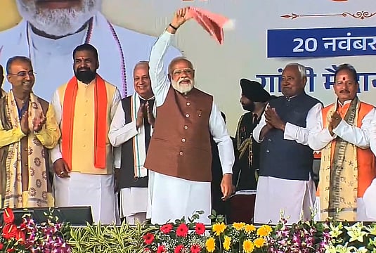 Bihar: Vijay Kumar Sinha, Samrat Choudhary, Among Several Leaders Sworn In As Ministers