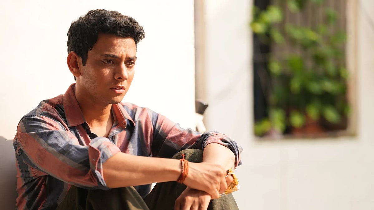 A still from Homebound (2024)