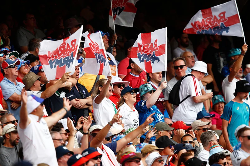 First Ashes cricket test match Australia vs England in Perth-Englands fans