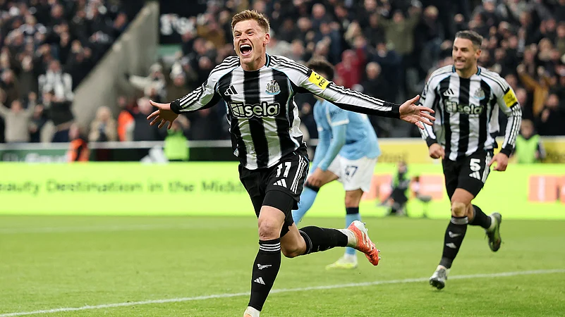 Harvey Barnes celebrates after scoring Newcastle Uniteds second goal against Manchester City