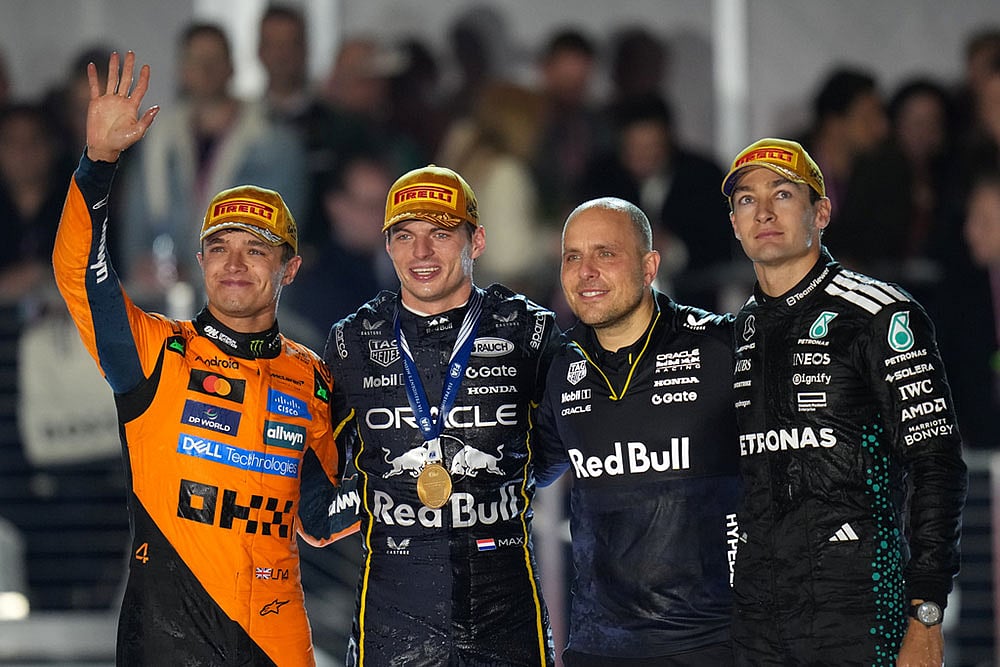 Lando Norris, Max Verstappen, Gianpiero Lambiase, George Russell