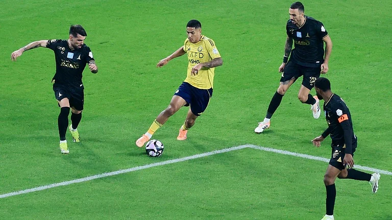 Al-Nassr 2-0 Al-Khaleej Live Score, Saudi Pro League 2025-26: Felix And Wesley Shine As NSR Take Control At Halftime - X/ TheNassrZone