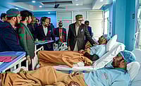 IMAGO / ANI News : Jammu and Kashmir Chief Minister Omar Abdullah meets the people injured in the Nowgam blast, at a hospital, in Srinagar.