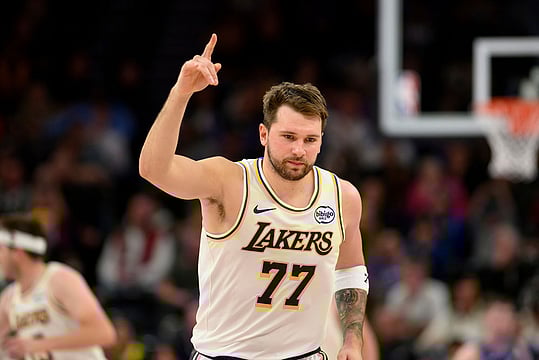 NBA 2025: Los Angeles Lakers Survive Late Utah Jazz Surge To Clinch 108–106 Win