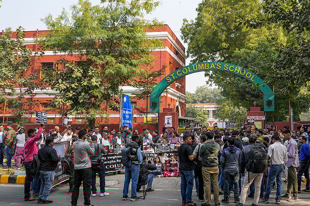 Delhi student suicide: People protest outside school