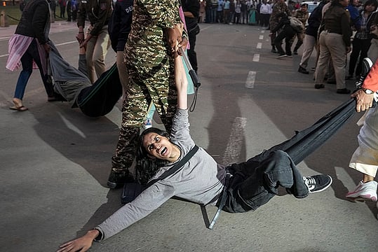 Protesters Detained At India Gate As Delhi’s Air Quality Remains ‘Very Poor’