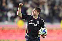 | Photo: AP/Denis Poroy : San Diego FC midfielder Anders Dreyer (10) celebrates after San Diego FC beat Minnesota United in MLS soccer's Western Conference semifinal in San Diego. 