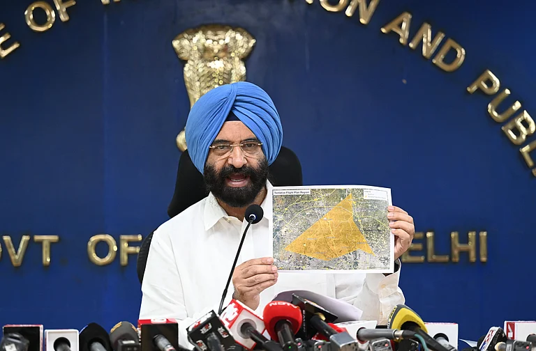 Delhi Environment Minister Manjinder Singh Sirsa addressing a press conference over cloud seeding at Delhi Secretariat on July 1, 2025 in New Delhi, India. The Directorate General of Civil Aviation (DGCA) approved the Delhi government s plan to try artificial rain for immediate relief in case of worsening pollution levels in the national capital. The India Meteorological Department (IMD) had earlier approved the pilot project to try artificial rain. Delhi Environment Minister Manjinder Singh Sirsa announced the trial of artificial rain will be held between August 30 and September 10. The first artificial rain pilot project of the Delhi government is completely ready. - Imago /Hindustan Times