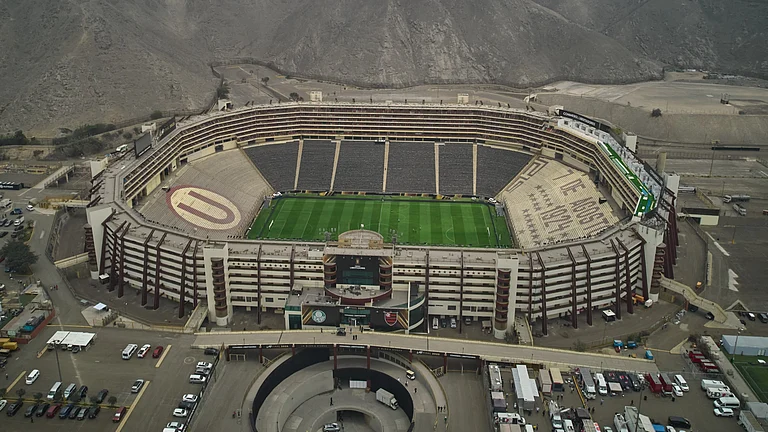 An aerial view of the Monumental stadium two days ahead of the Copa Libertadores championship final match between Brazil's Flamengo and Palmeiras, in Lima, Peru. - | Photo: AP/Martin Mejia