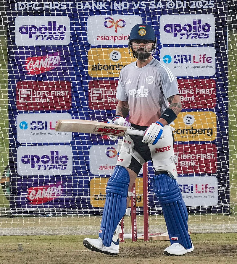 IND vs SA 1st ODI-training session-Virat Kohli