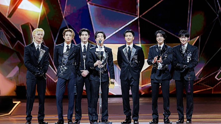 2025 MAMA Awards full winners list - X/Mama Awards