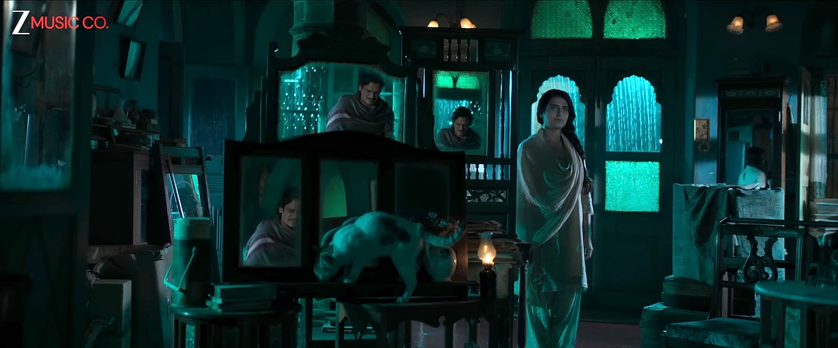 A still from ’Gustaakh Ishq’ (2025)